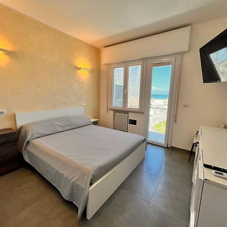 Suite Riminese Vista Mare Rimini Zewnętrze zdjęcie